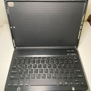Black iPad Keyboard Case